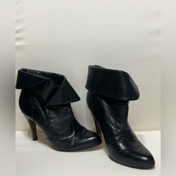 REPORT BLACK LEATHER FOLD DOWN ANKLE BOOTIES SIZE 9 - Picture 4 of 11